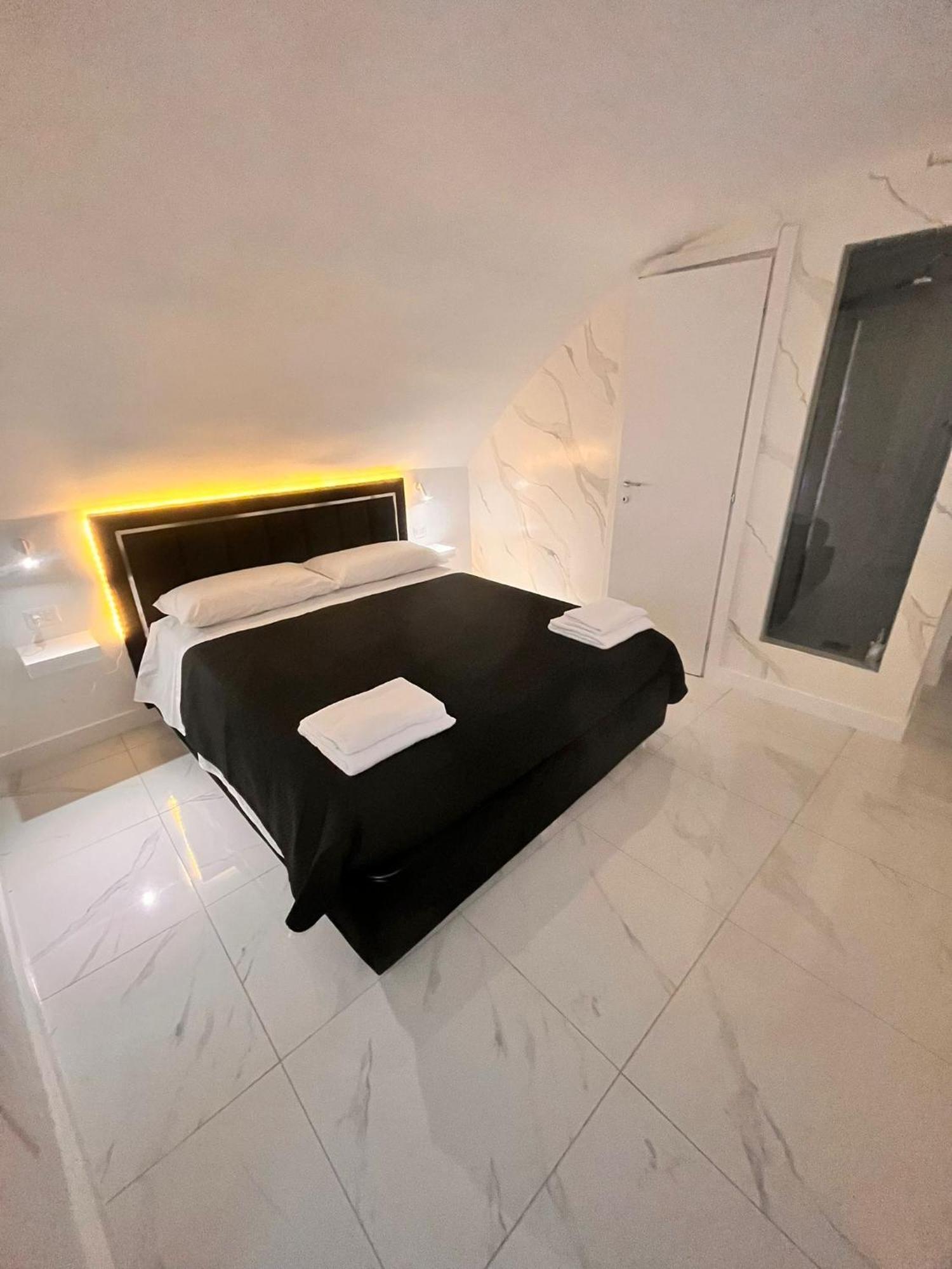 Suite Luxury Toto Neapol Zewnętrze zdjęcie